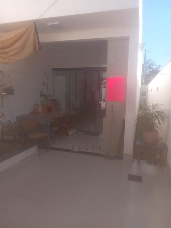 Casa, Acácias, 3 Quartos, 3 Vagas, 1 Suíte