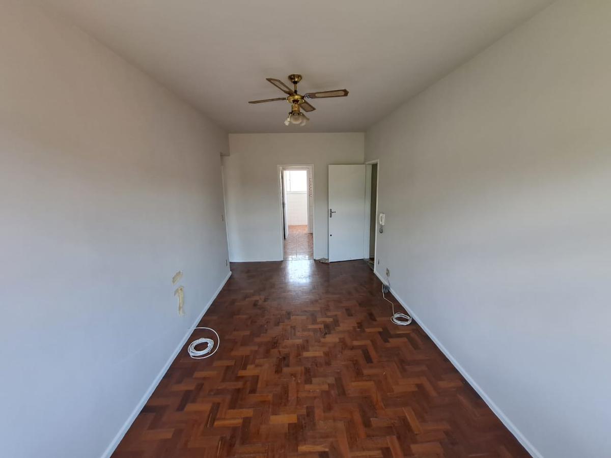 Apartamento, São Cristóvão, 2 Quartos, 2 Vagas, 0 Suíte