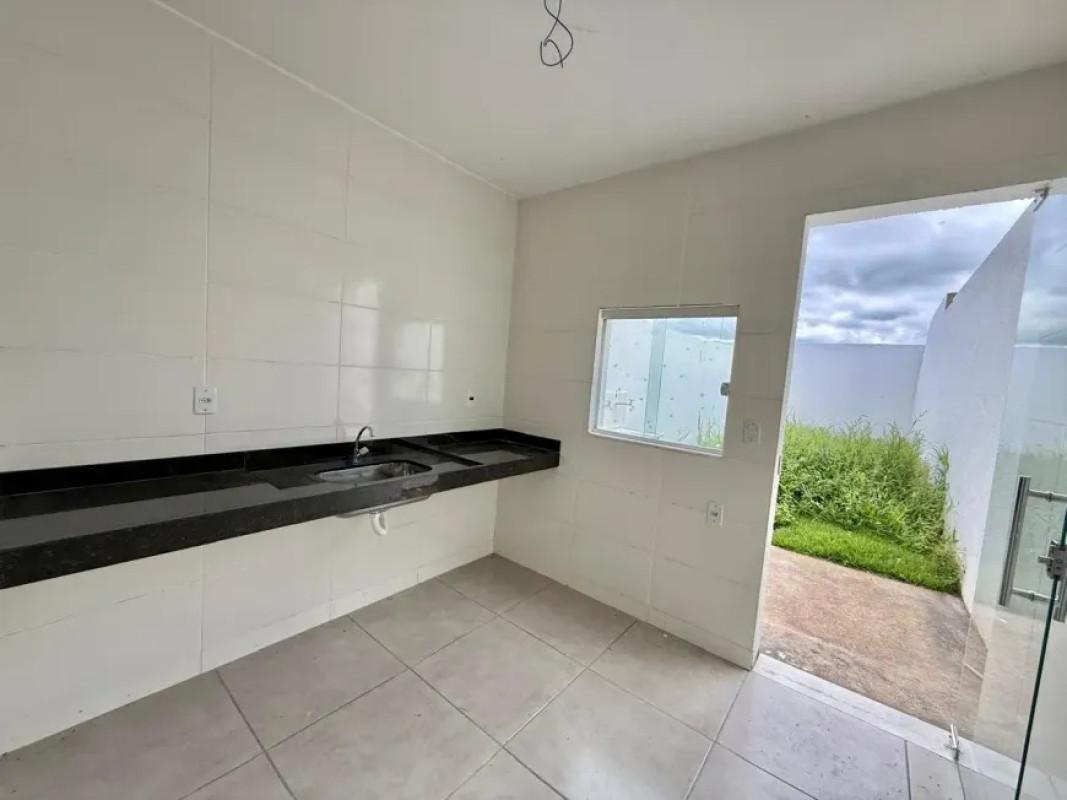 Casa, Jardim dos Comerciários, 2 Quartos, 2 Vagas
