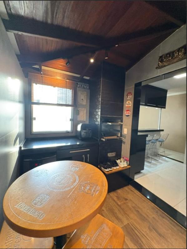 Apartamento, Europa, 2 Quartos, 1 Vaga