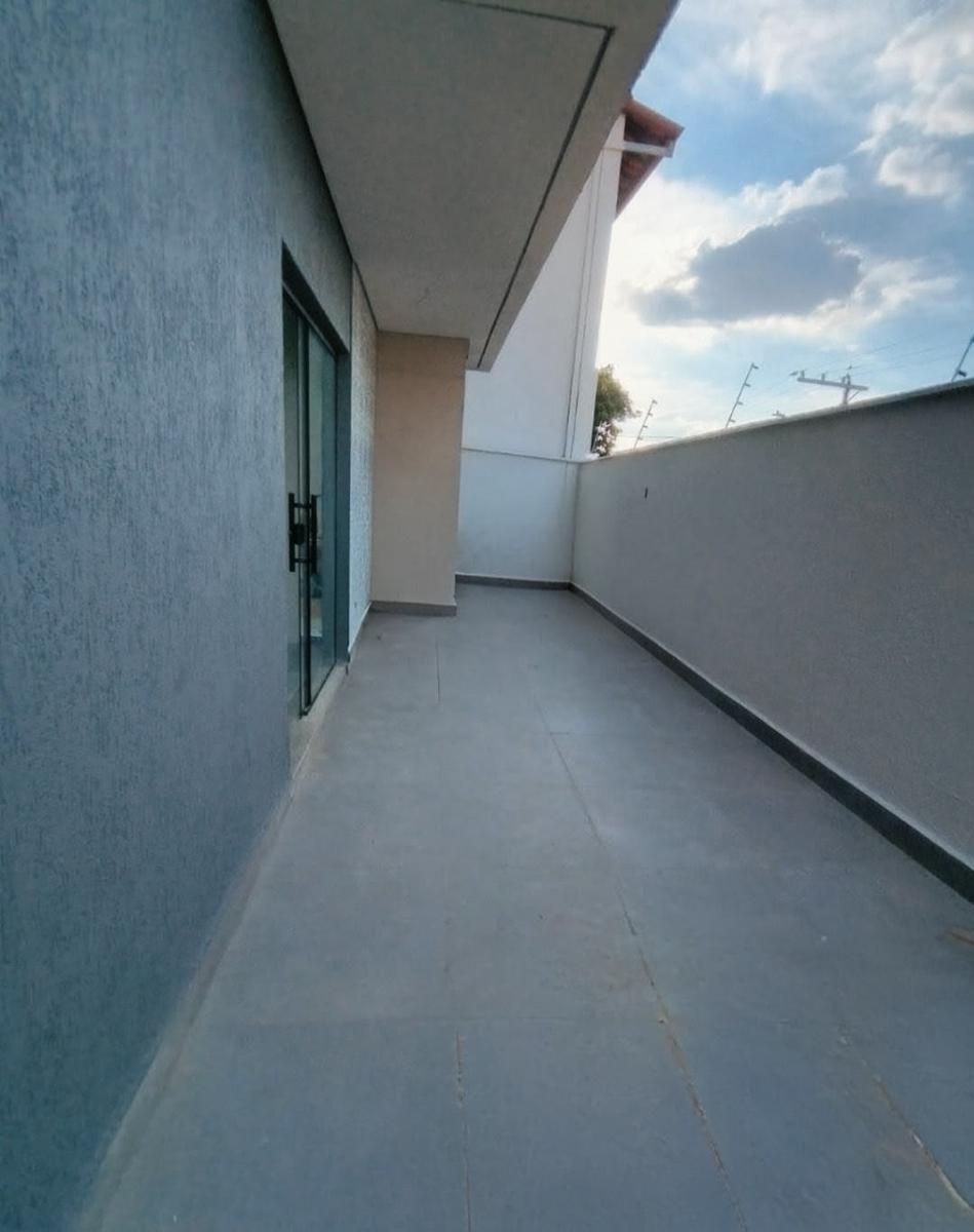 Casa, Planalto, 3 Quartos, 2 Vagas, 1 Suíte