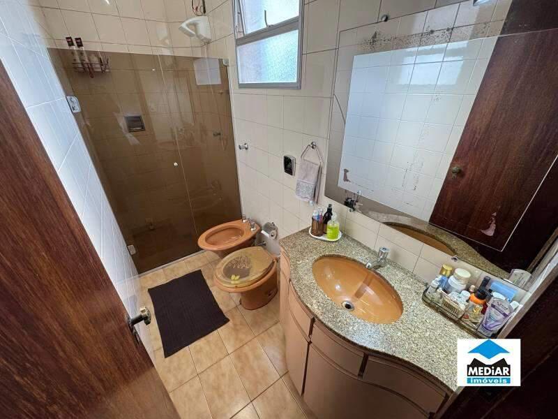 Apartamento, Sagrada Família, 3 Quartos, 1 Vaga, 1 Suíte