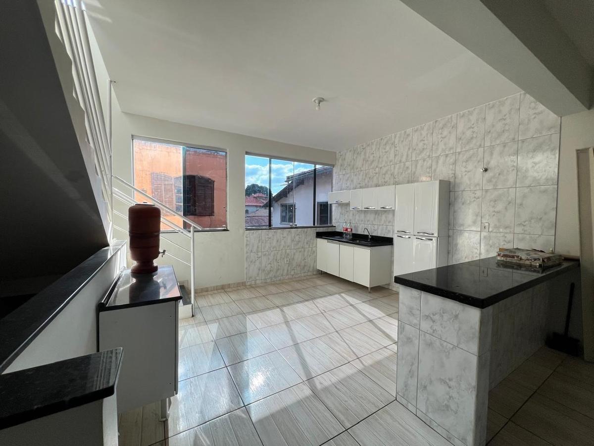 Casa, Serrano, 3 Quartos, 5 Vagas, 1 Suíte