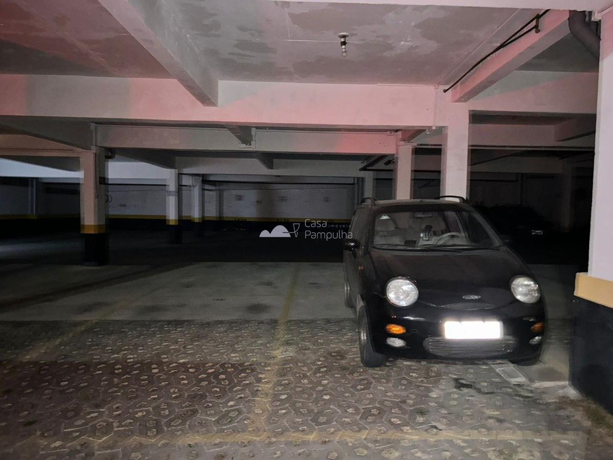 Galpão, São José, 0 Quarto, 1 Vaga