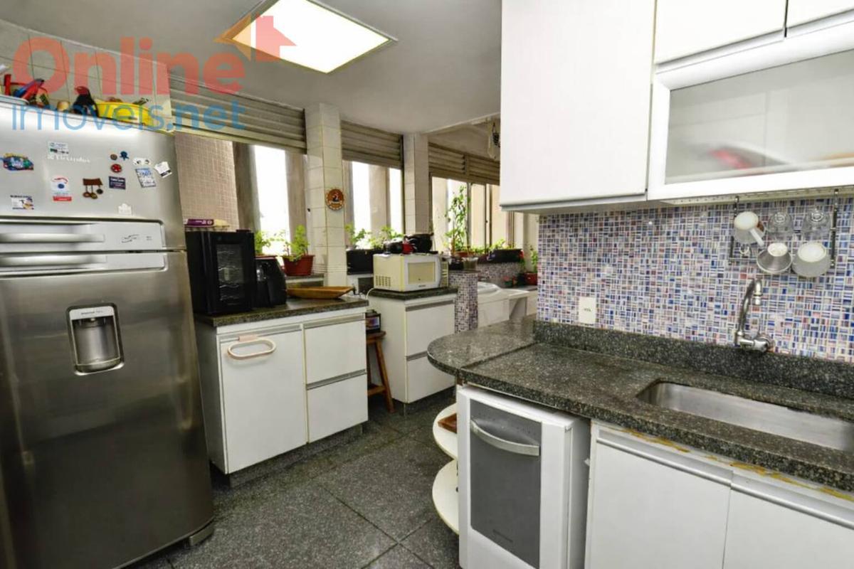 Apartamento, Funcionários, 4 Quartos, 0 Vaga, 1 Suíte