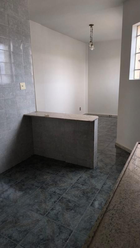Apartamento, Floresta, 2 Quartos, 0 Vaga