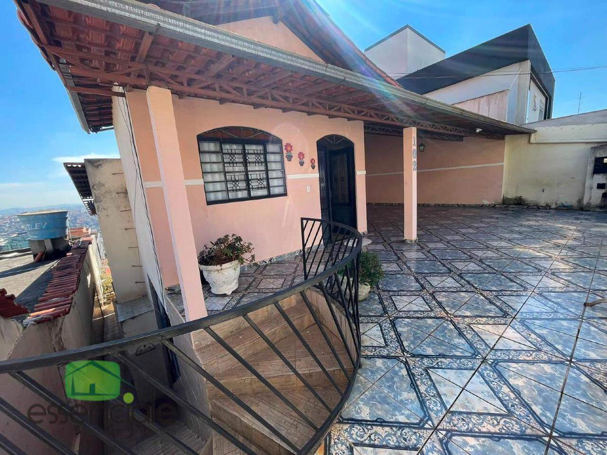 Casa, Santa Helena, 3 Quartos, 4 Vagas