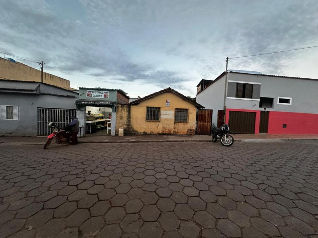 Casa, Centro, 0 Quarto, 0 Vaga