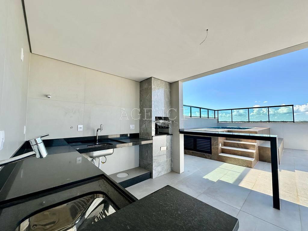 Cobertura, Serrano, 4 Quartos, 0 Vaga, 1 Suíte