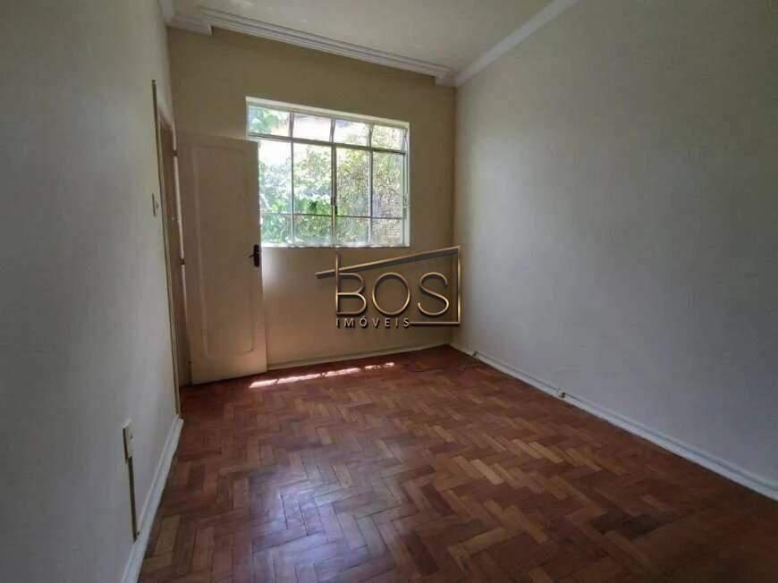 Apartamento, Floresta, 2 Quartos, 0 Vaga