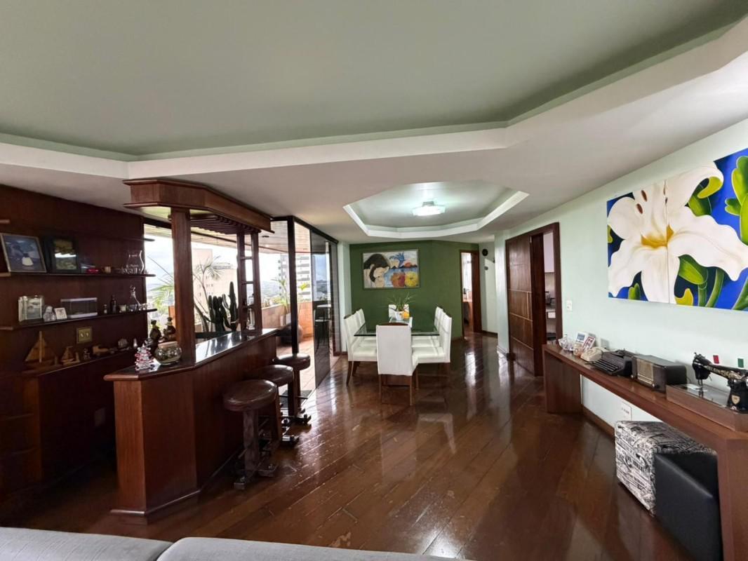 Apartamento, Ouro Preto, 4 Quartos, 2 Vagas, 1 Suíte