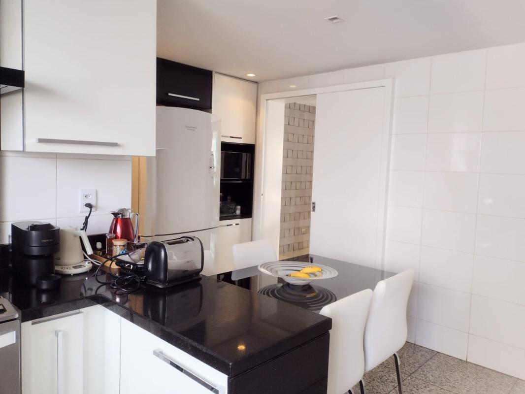 Apartamento, Gutierrez, 4 Quartos, 4 Vagas, 3 Suítes