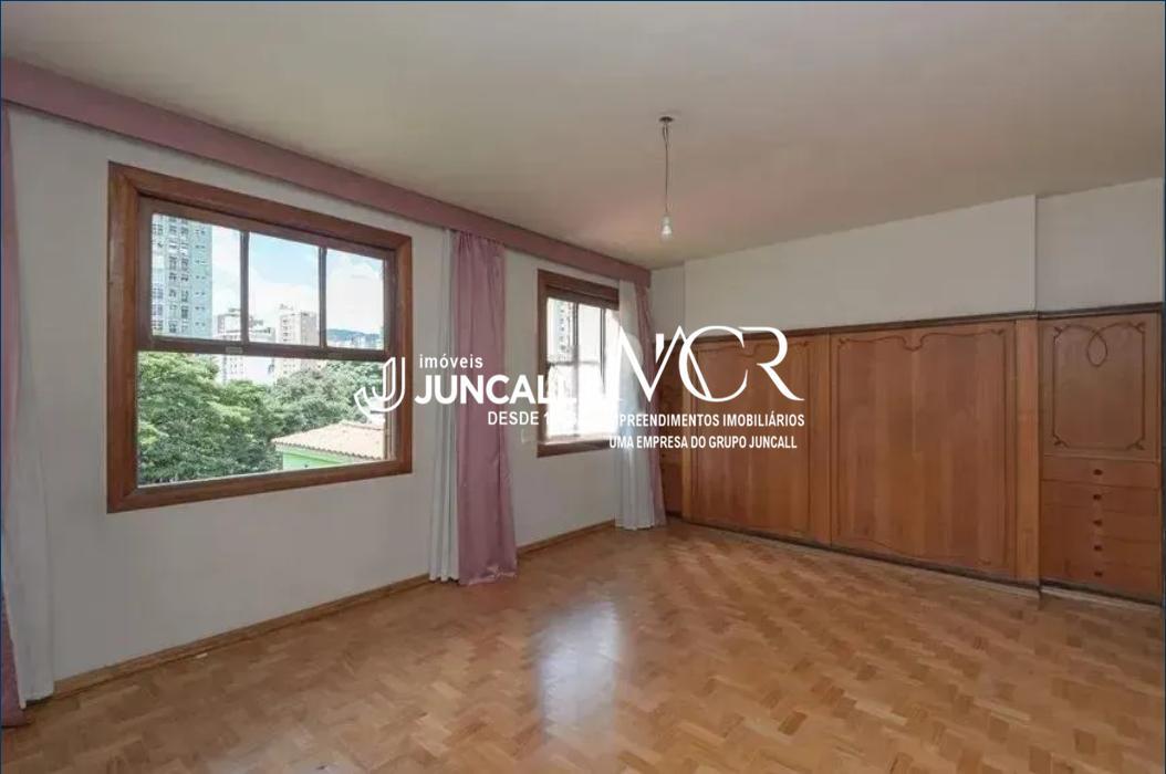 Casa, Cidade Jardim, 5 Quartos, 3 Vagas, 1 Suíte
