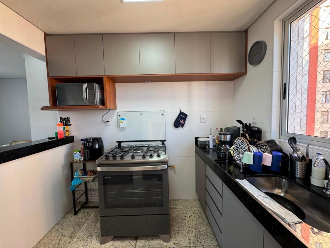 Apartamento, Colégio Batista, 2 Quartos, 2 Vagas, 1 Suíte
