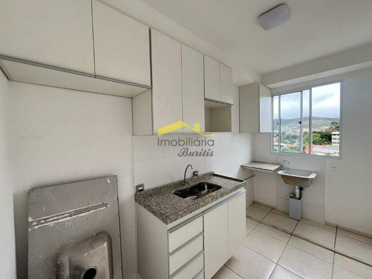 Apartamento, Palmeiras, 2 Quartos, 1 Vaga
