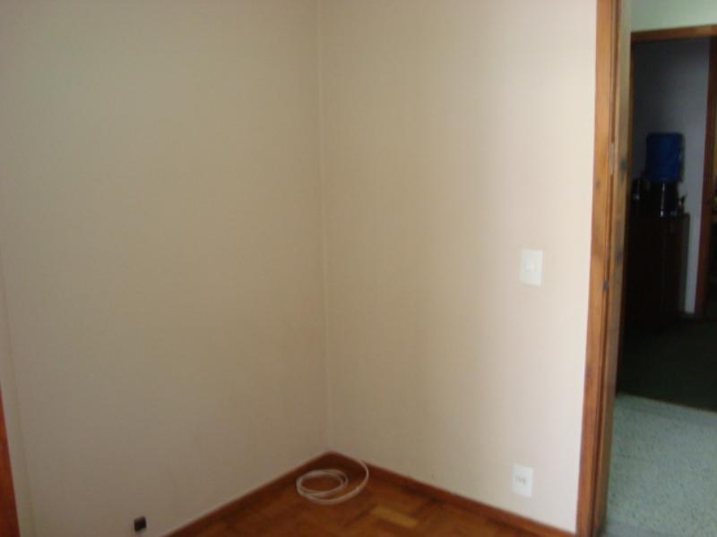 Sala, Centro, 1 Quarto, 0 Vaga