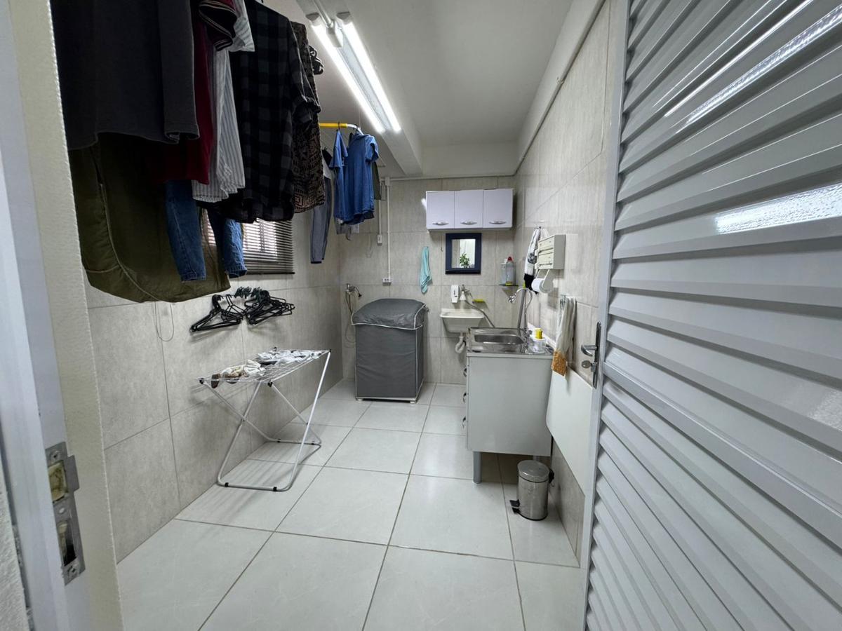 Casa, Sagrada Família, 4 Quartos, 2 Vagas
