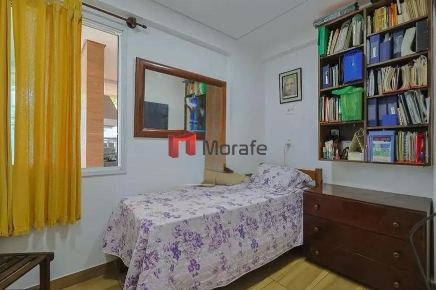 Casa, Castelo, 3 Quartos, 4 Vagas, 1 Suíte