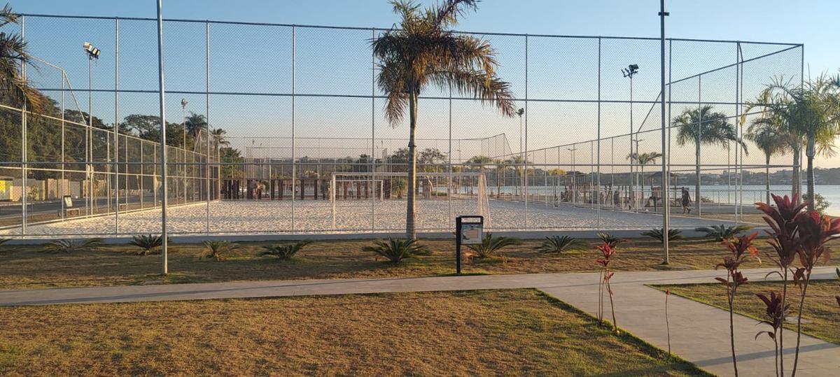 Casa, Várzea, 4 Quartos, 5 Vagas, 2 Suítes