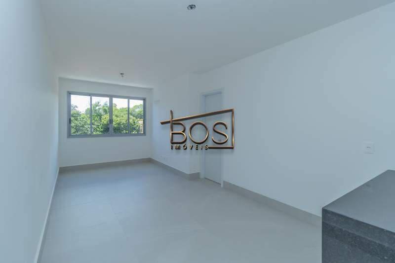 Apartamento, Sagrada Família, 3 Quartos, 2 Vagas, 1 Suíte