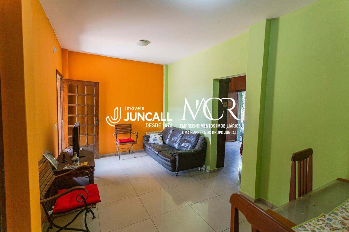 Casa, Concórdia, 8 Quartos, 4 Vagas, 2 Suítes