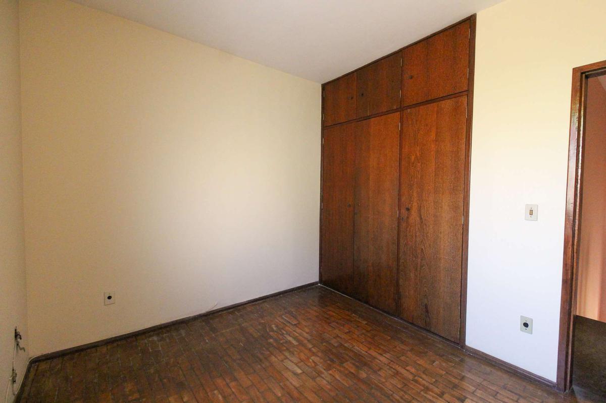 Casa, Itapoã, 3 Quartos, 2 Vagas, 1 Suíte
