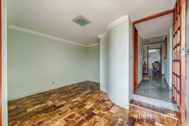 Casa, Cidade Nova, 4 Quartos, 4 Vagas, 1 Suíte