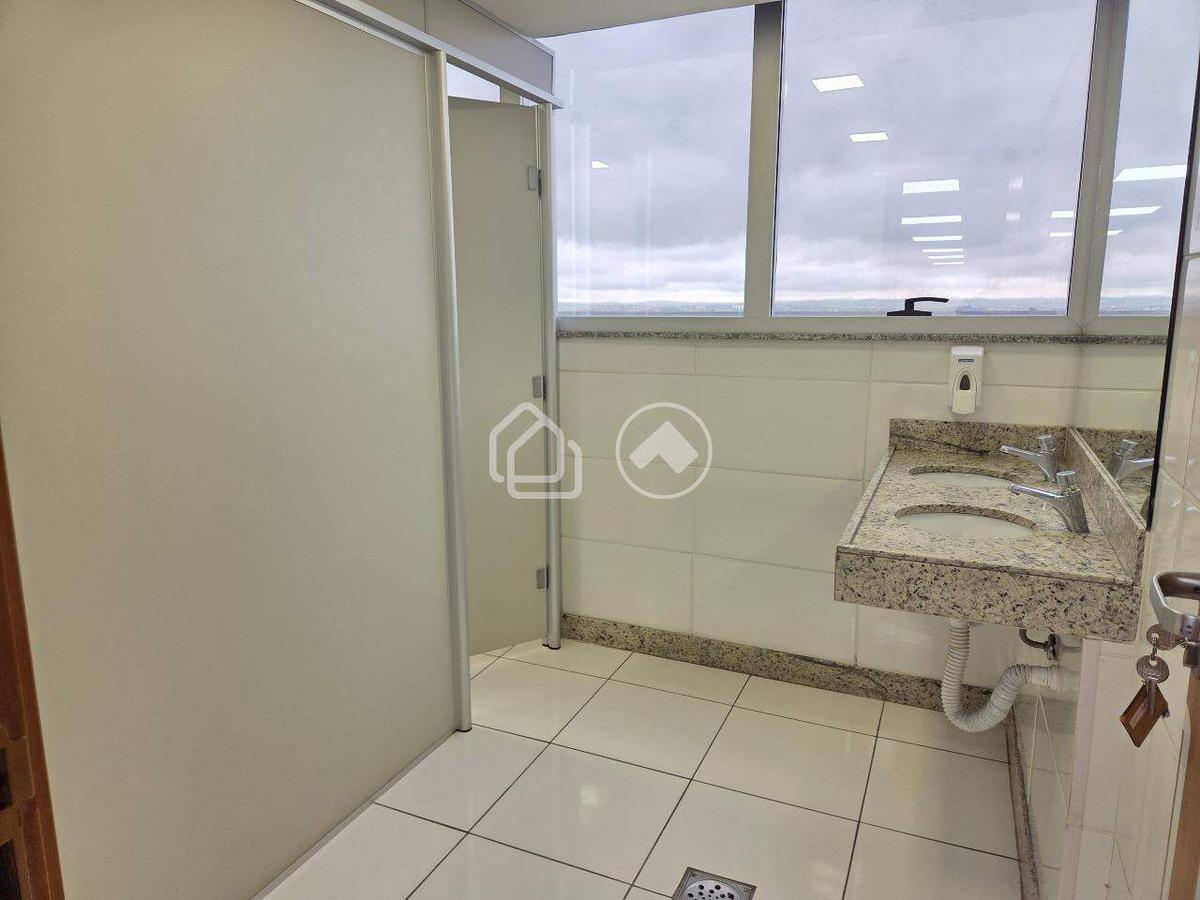 Sala, Estoril, 7 Vagas