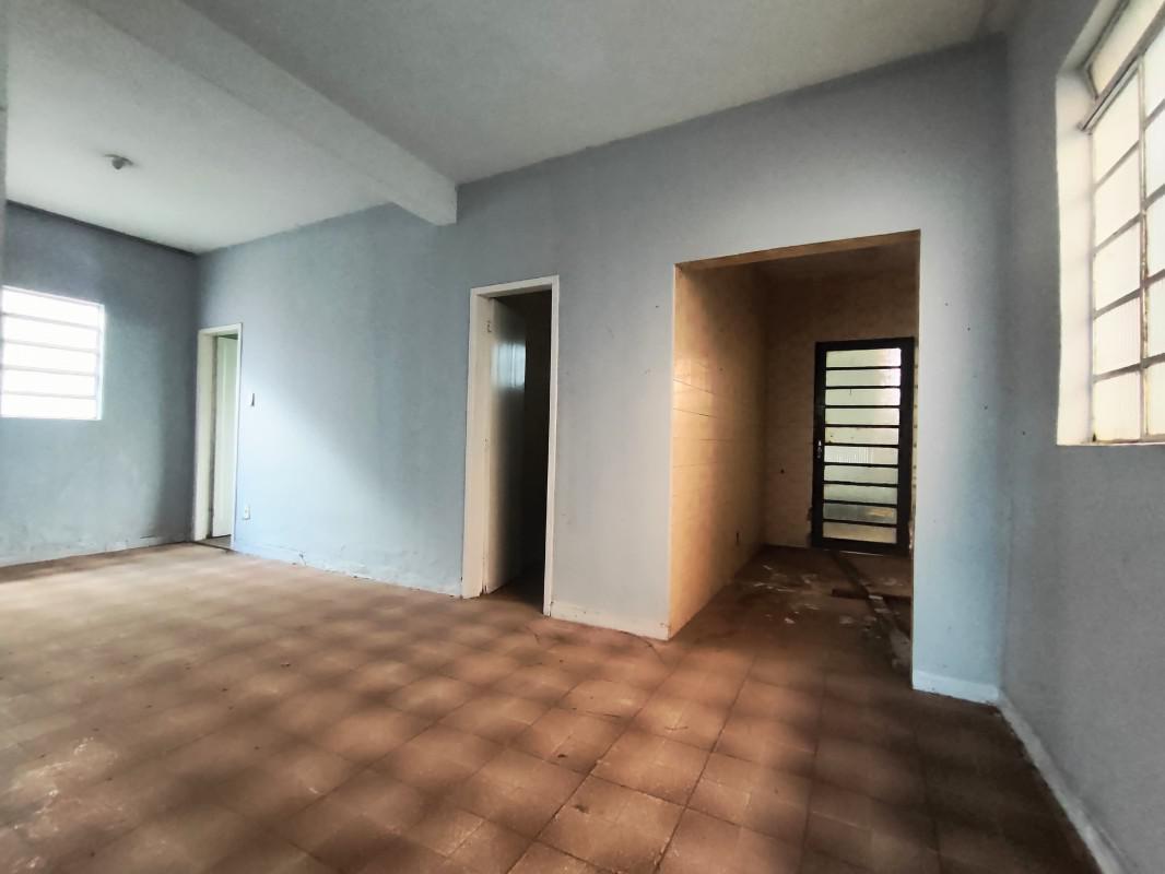 Casa, Sagrada Família, 2 Quartos, 1 Vaga, 1 Suíte