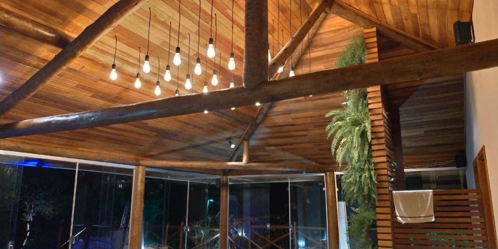 Fazenda, Casa Branca, 7 Quartos, 8 Vagas, 2 Suítes