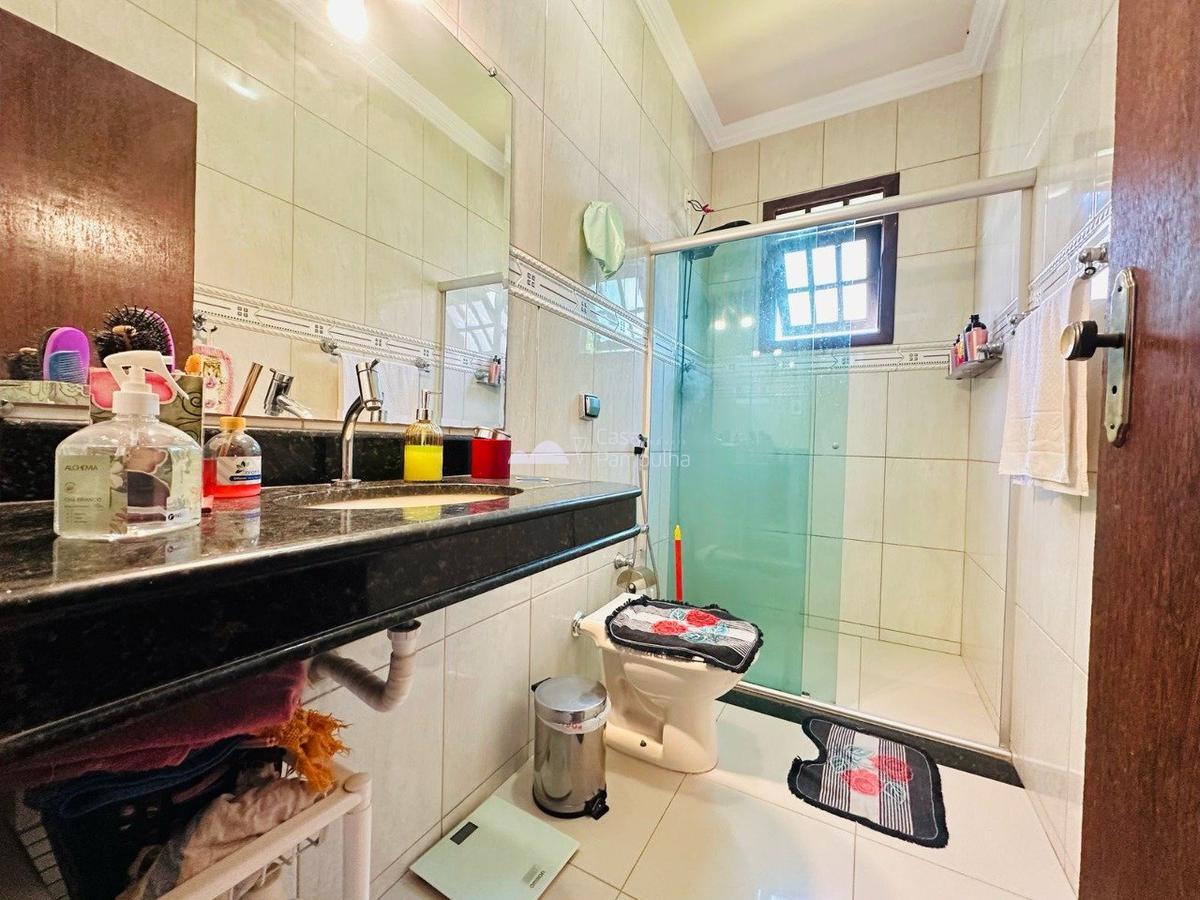 Casa, Jardim Leblon, 3 Quartos, 2 Vagas, 1 Suíte