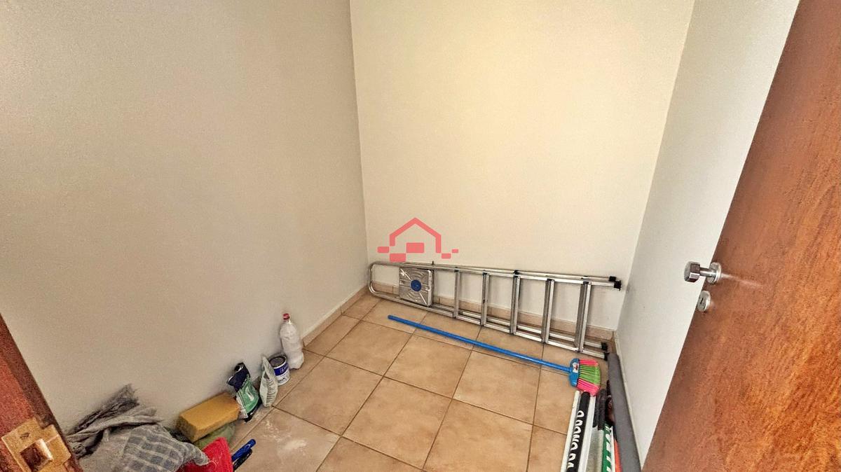 Apartamento, Carlos Prates, 2 Quartos, 1 Vaga