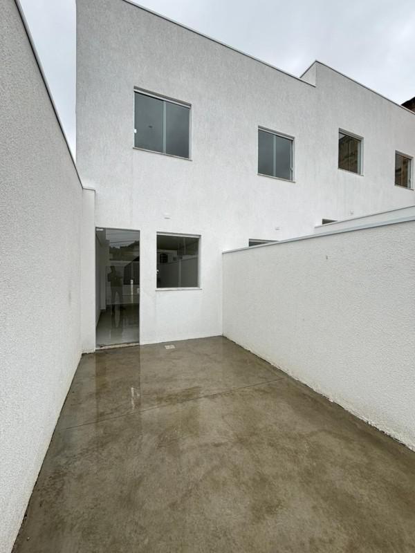 Casa, Jardim Leblon, 2 Quartos, 2 Vagas