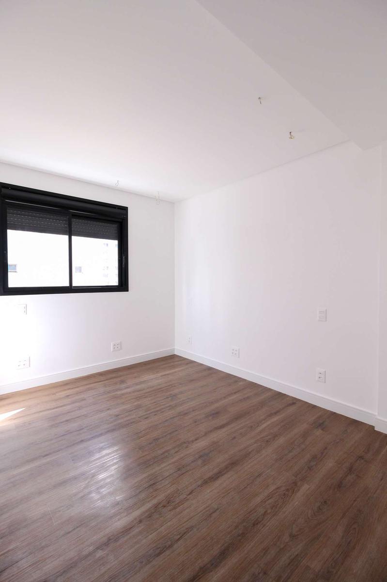 Cobertura, Funcionários, 3 Quartos, 3 Vagas, 3 Suítes