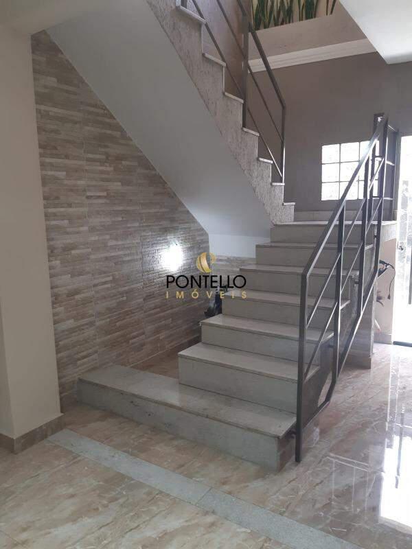 Casa, Boa Vista, 8 Quartos, 2 Vagas, 2 Suítes