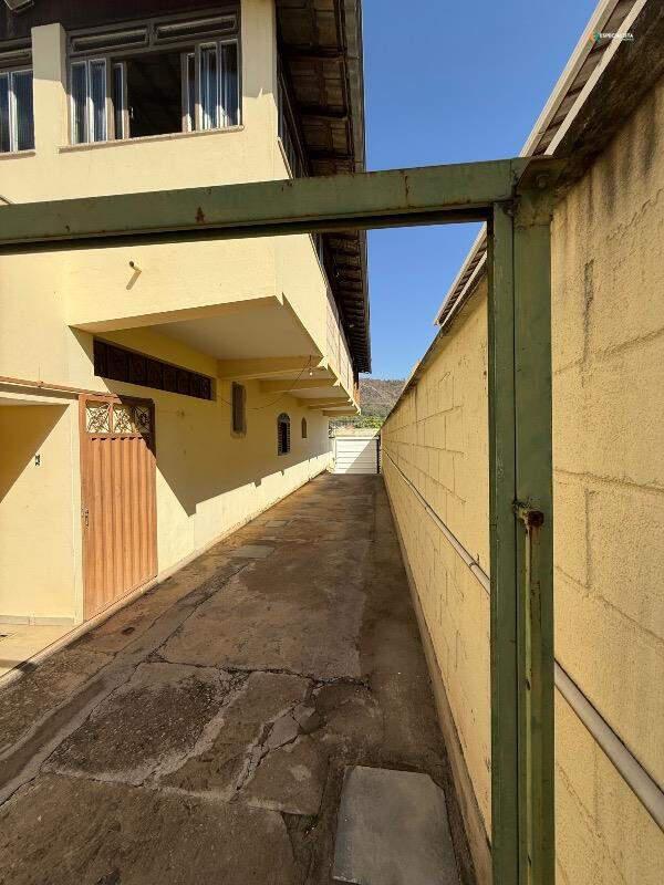 Casa, Frimisa, 4 Quartos, 0 Vaga, 1 Suíte