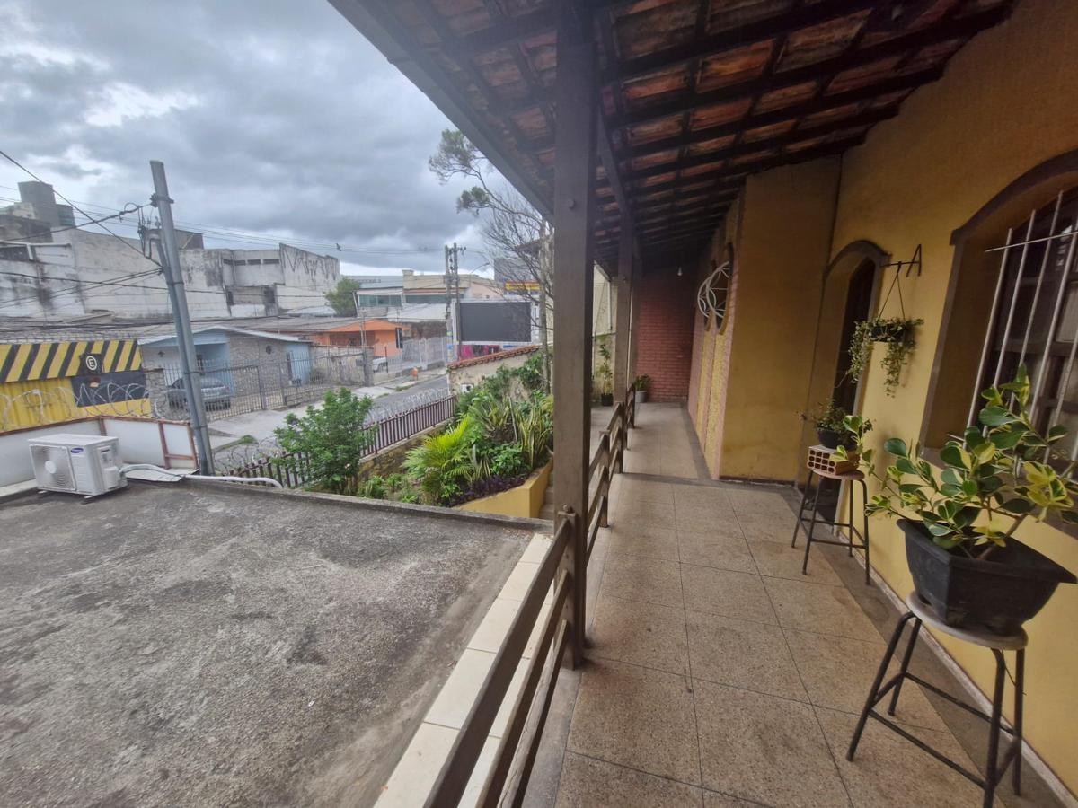 Casa Comercial, Glória, 3 Quartos, 1 Vaga, 1 Suíte