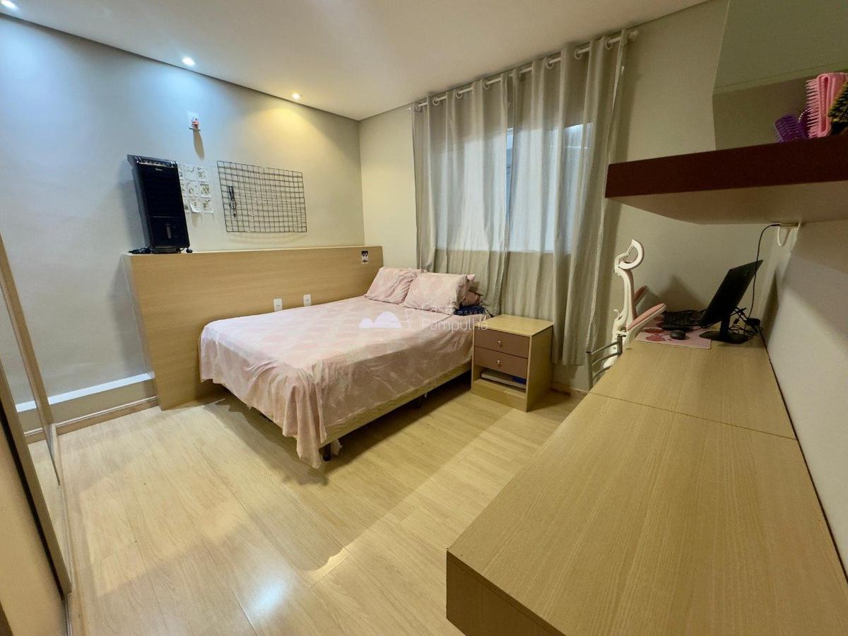 Casa, Jardim Leblon, 3 Quartos, 3 Vagas, 1 Suíte