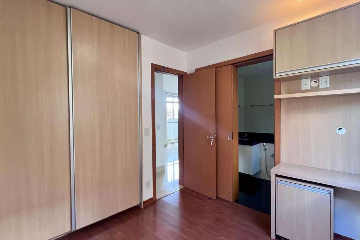 Apartamento, Santa Efigênia, 2 Quartos, 2 Vagas, 1 Suíte