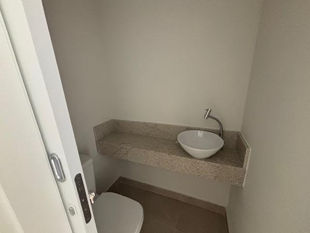 Apartamento, Sagrada Família, 2 Quartos, 2 Vagas, 2 Suítes