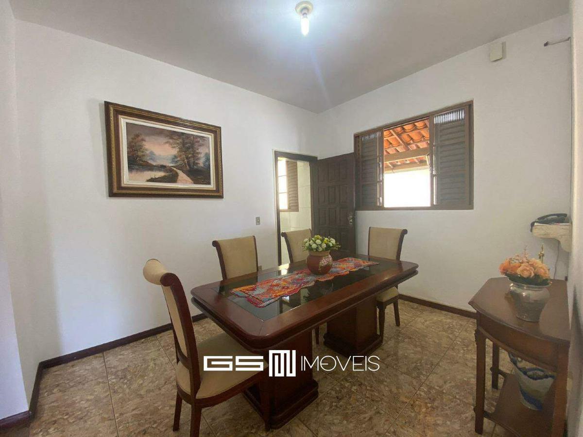 Casa, Santa Inês, 3 Quartos, 2 Vagas, 1 Suíte