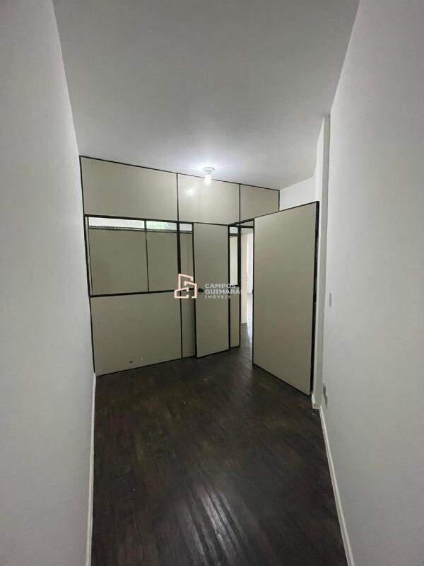 Sala, Lourdes