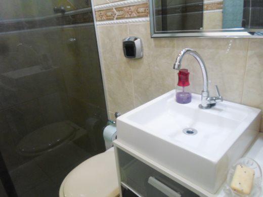 Casa, Planalto, 4 Quartos, 5 Vagas, 2 Suítes