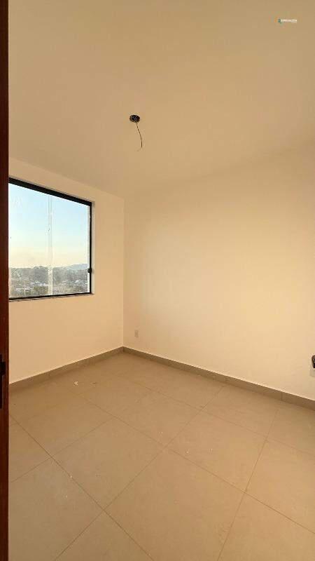 Casa, Novo Centro, 2 Quartos, 1 Vaga