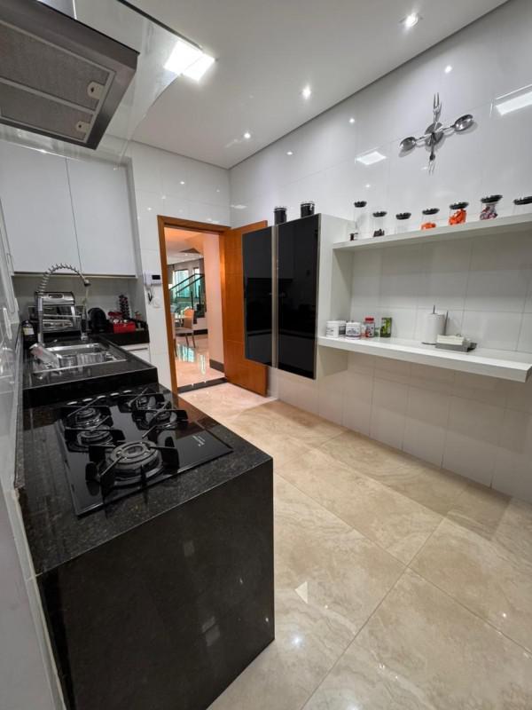 Casa, Copacabana, 3 Quartos, 6 Vagas, 3 Suítes