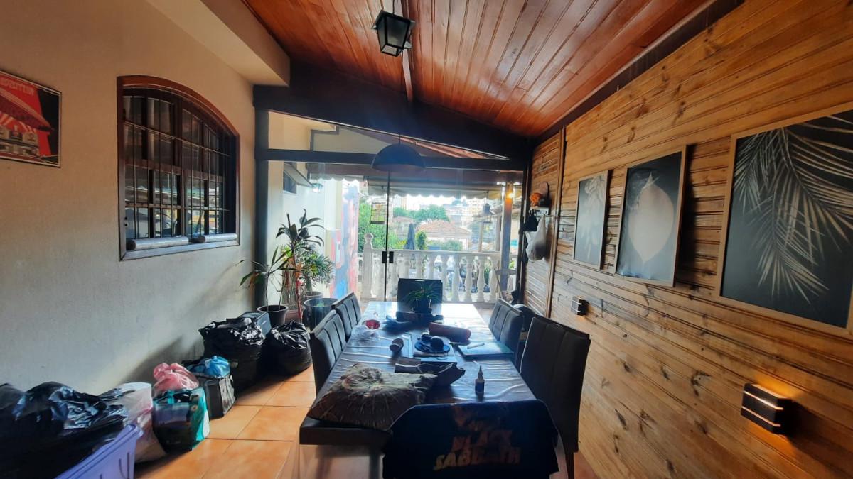 Casa, Santa Teresa, 3 Quartos, 2 Vagas, 1 Suíte