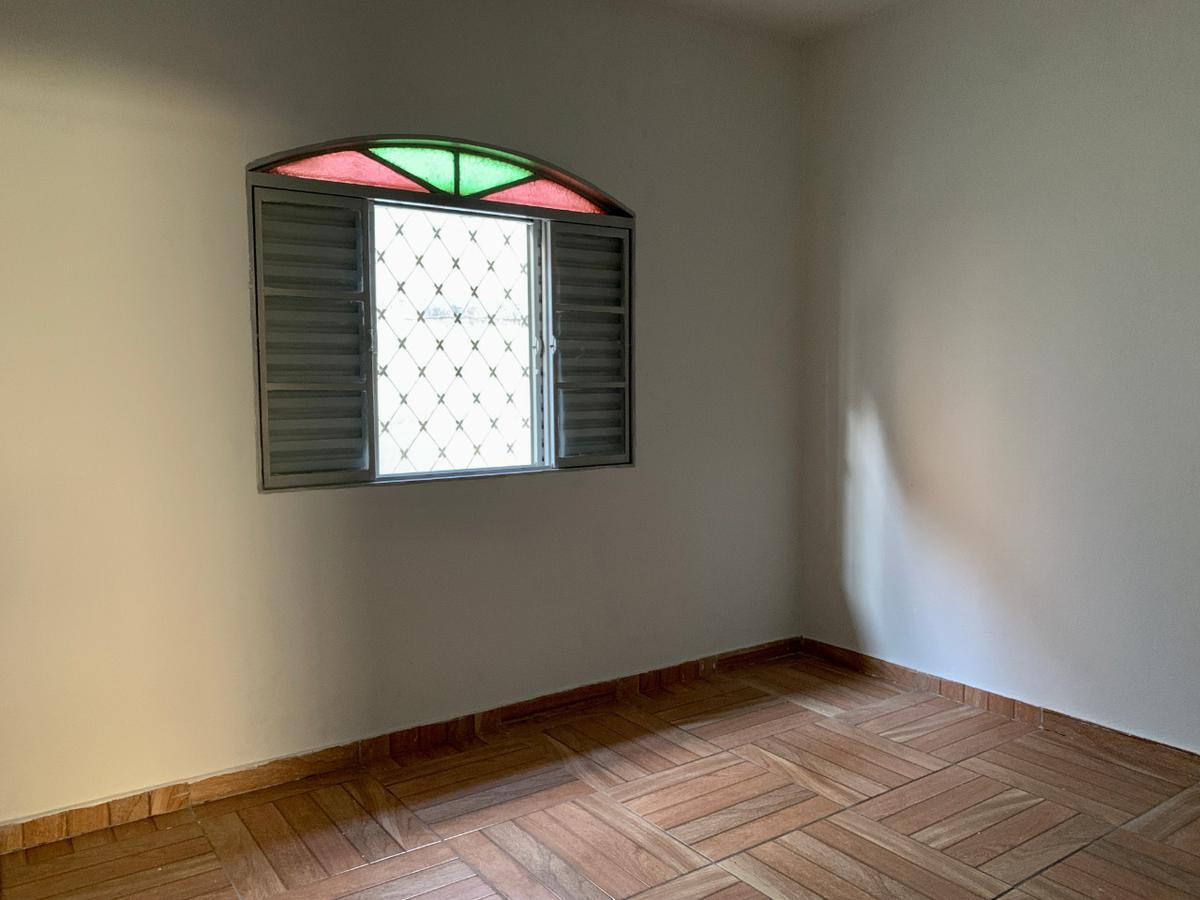 Casa, Arvoredo, 3 Quartos, 2 Vagas, 1 Suíte