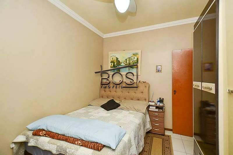 Apartamento, Sagrada Família, 2 Quartos, 1 Vaga, 1 Suíte