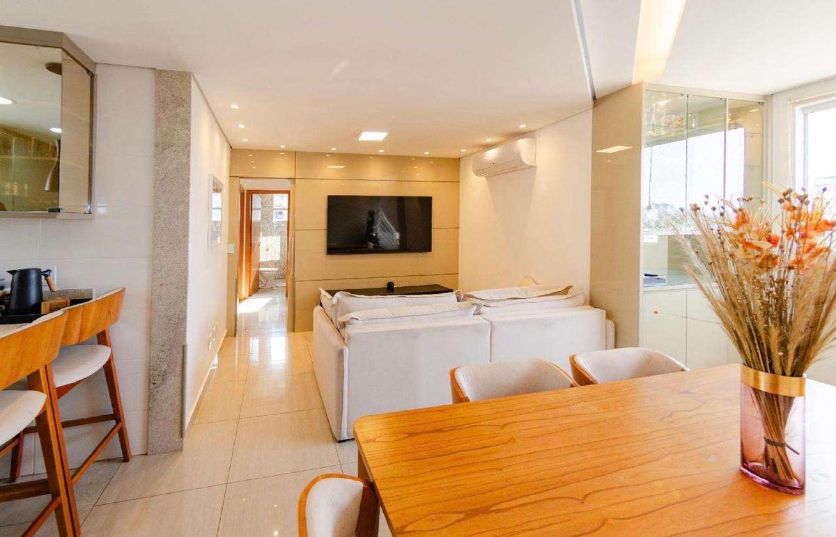 Cobertura, Jardim América, 3 Quartos, 2 Vagas, 1 Suíte