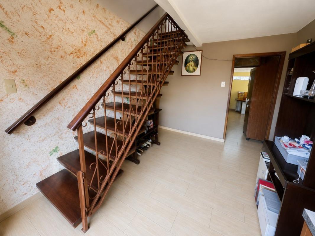 Casa, Alípio de Melo, 6 Quartos, 4 Vagas, 2 Suítes